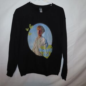 Gildan Women's Black Sweatshirt